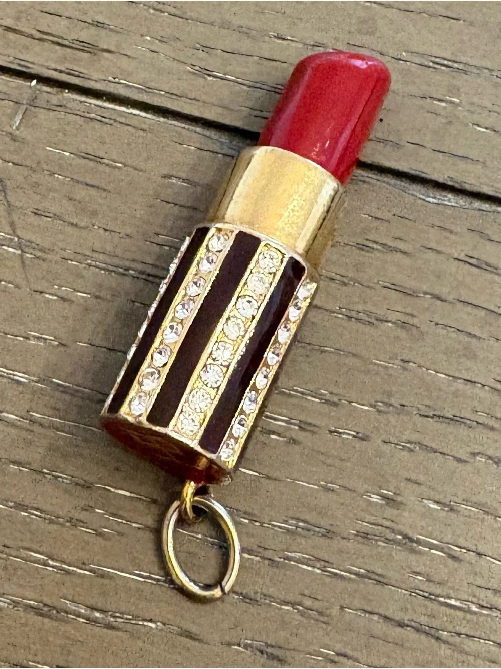 Henri Bendel Red Lipstick keychain
